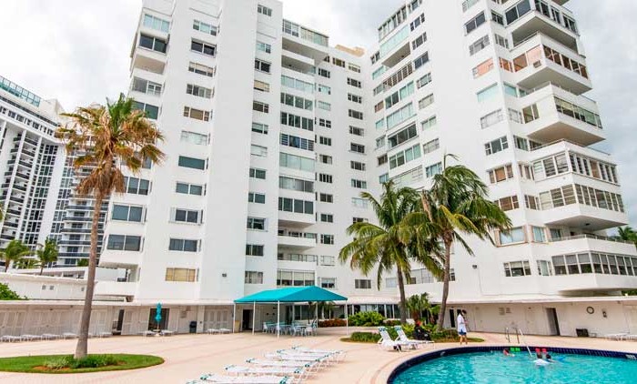 Carlton Terrace Condominiums at Bal Harbour for sale and rent
